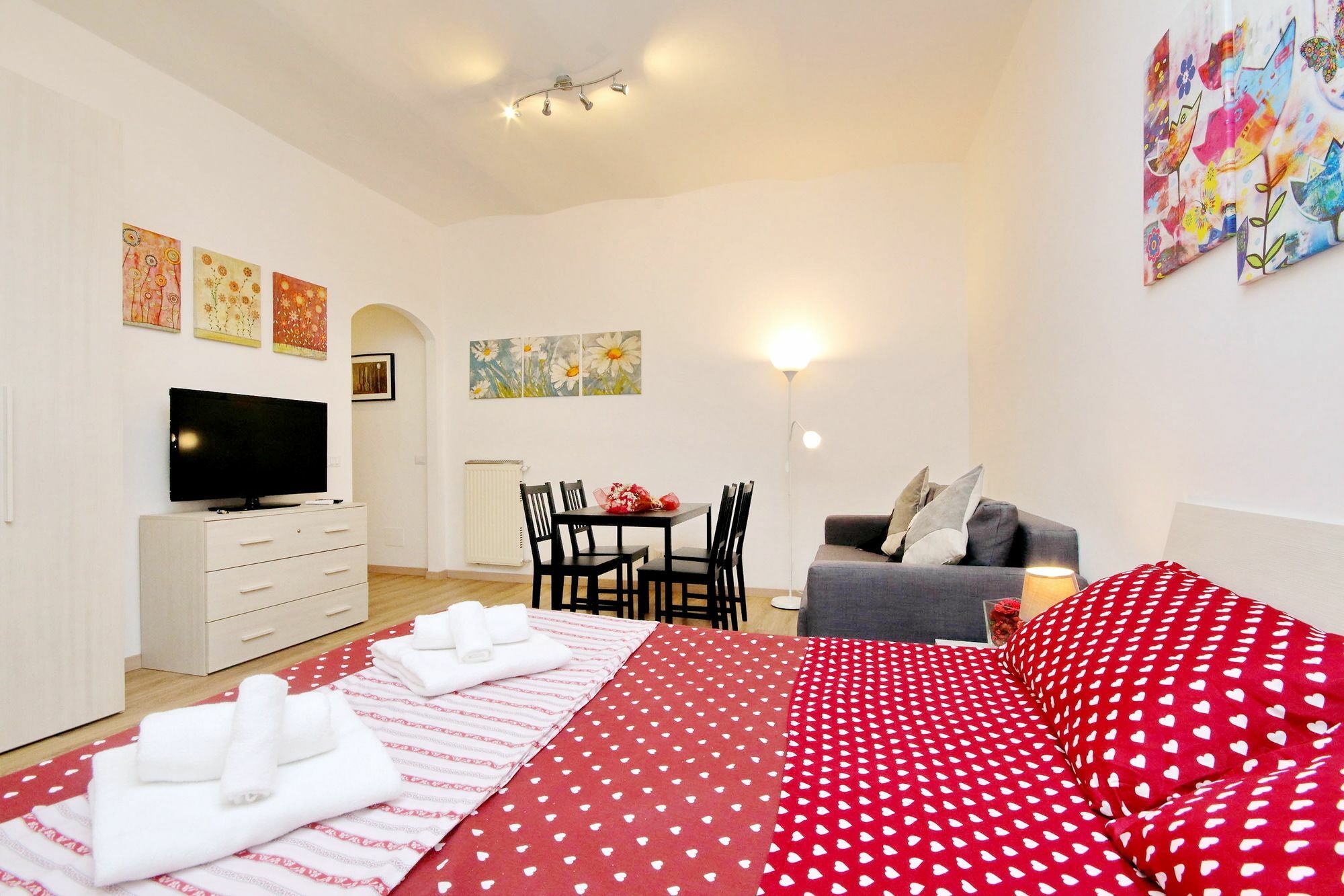 רומא Holiday Rental San Lorenzo District מראה חיצוני תמונה